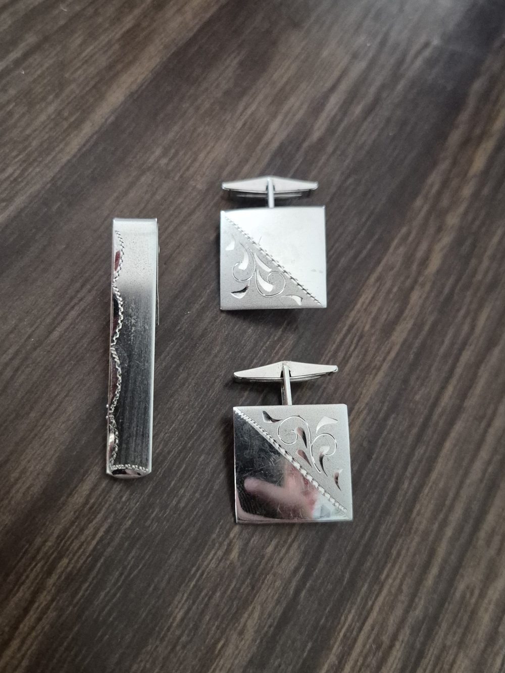 Men's Silver-Tone Cufflink and Tie Clip Set